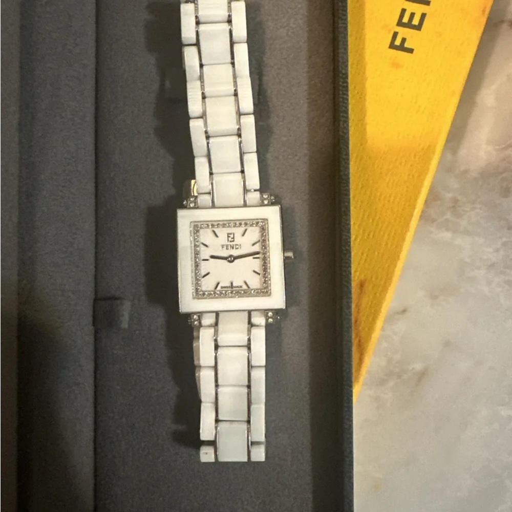 Fendi white ceramic Quatro watch